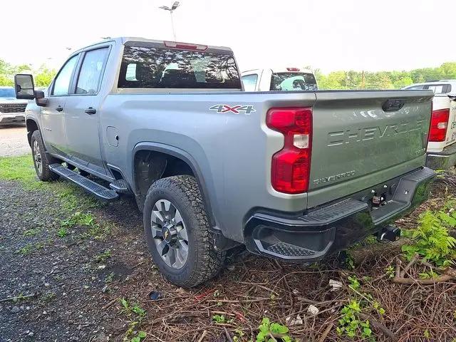 2025 Chevrolet Silverado 2500HD 4WD Crew Cab Standard Bed Custom