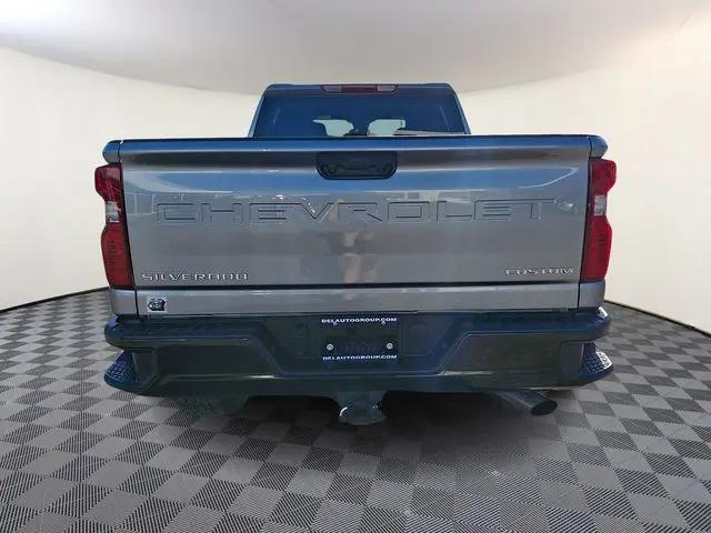 2025 Chevrolet Silverado 2500HD 4WD Crew Cab Standard Bed Custom