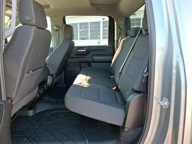 2025 Chevrolet Silverado 2500HD 4WD Crew Cab Standard Bed Custom