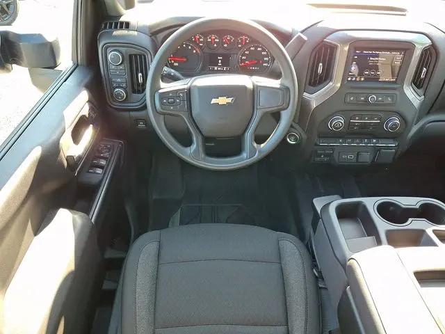 2025 Chevrolet Silverado 2500HD 4WD Crew Cab Standard Bed Custom