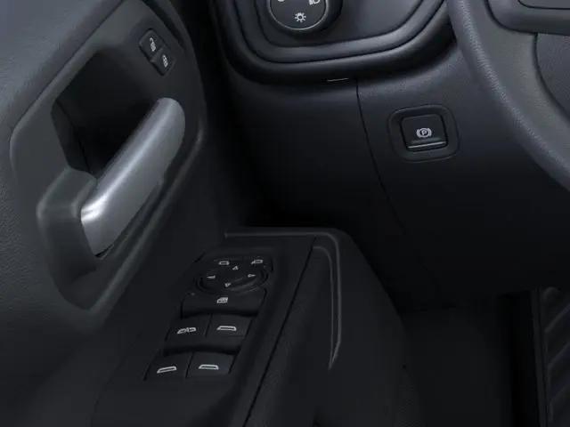 2026 Chevrolet Silverado 1500 4WD Crew Cab Short Bed Custom Trail Boss