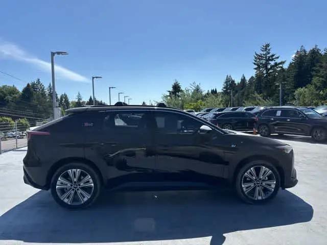 2024 Subaru Solterra Touring