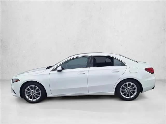 2019 Mercedes-Benz A 220 A 220