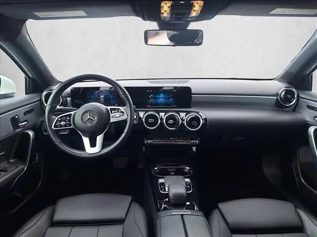 2019 Mercedes-Benz A 220 A 220