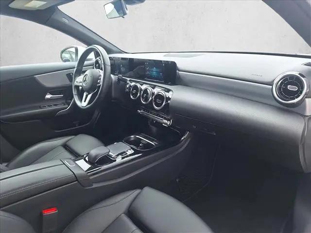 2019 Mercedes-Benz A 220 A 220