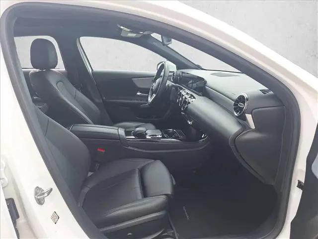2019 Mercedes-Benz A 220 A 220