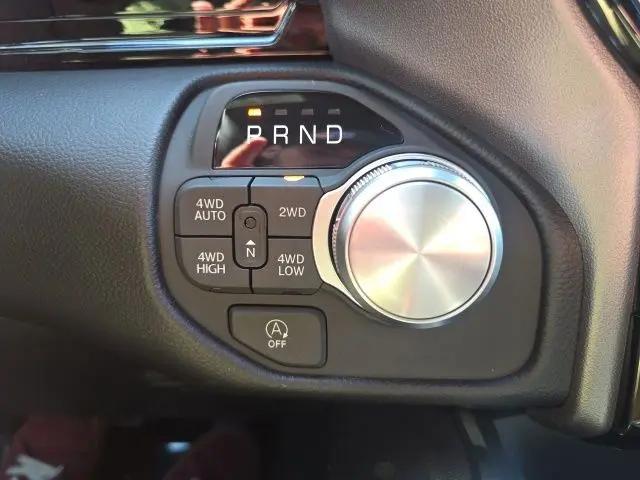 2026 Ram 1500 Laramie Crew Cab 4x4 5'7" Box