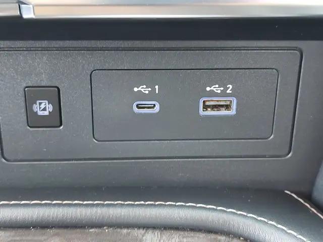 2022 Nissan Armada Platinum 2WD