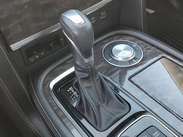 2022 Nissan Armada Platinum 2WD