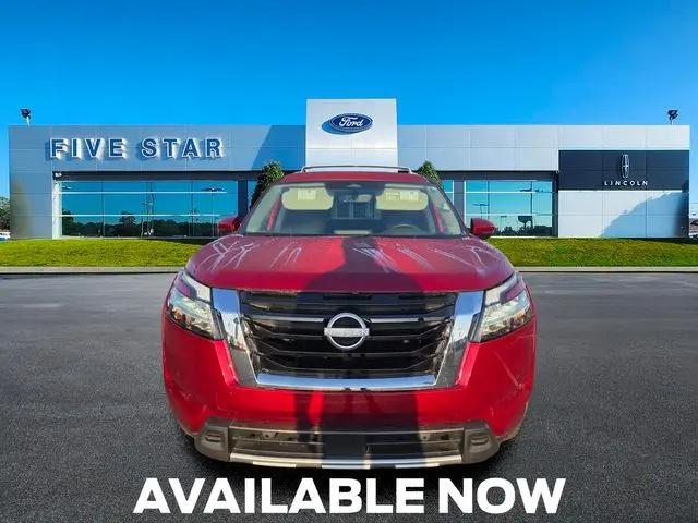 2024 Nissan Pathfinder SL FWD