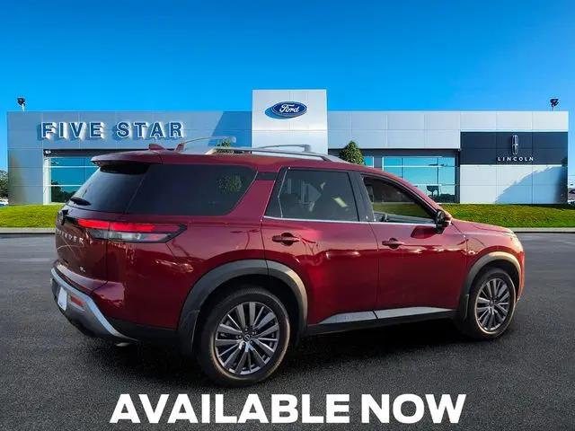 2024 Nissan Pathfinder SL FWD