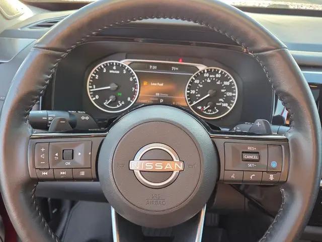 2024 Nissan Pathfinder SL FWD