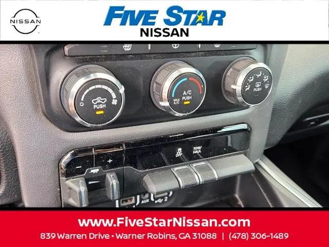 2023 Ram 1500 Big Horn Crew Cab 4x4 5'7" Box