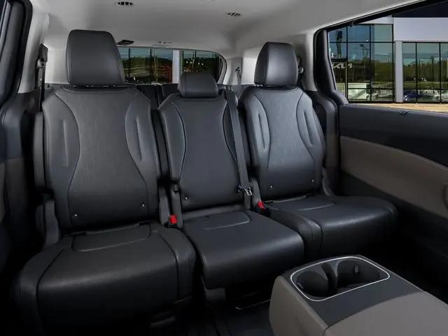 2026 Kia Carnival MPV EX