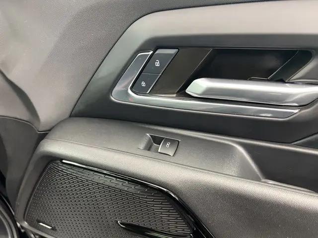 2024 Chevrolet Silverado EV First-Edition RST 4WD