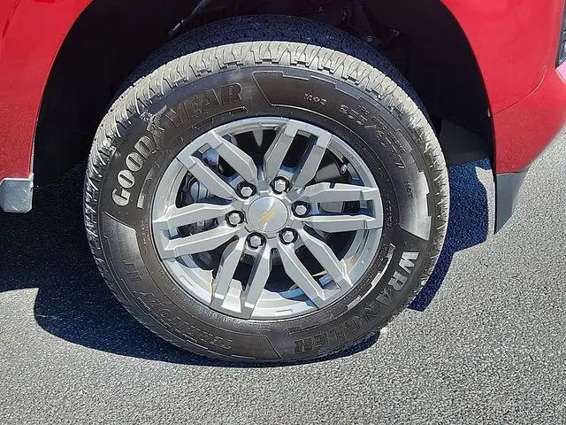 2023 Chevrolet Colorado 4WD Crew Cab Short Box LT