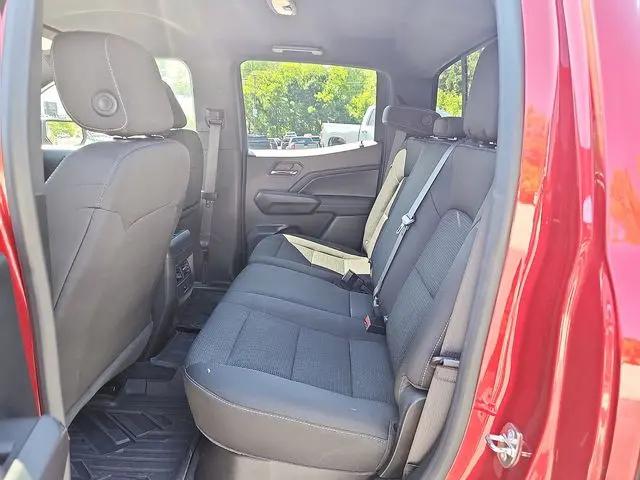 2023 Chevrolet Colorado 4WD Crew Cab Short Box LT