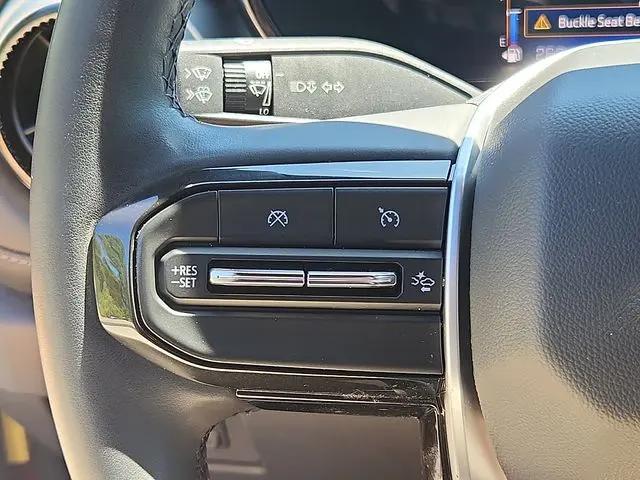 2023 Chevrolet Colorado 4WD Crew Cab Short Box LT