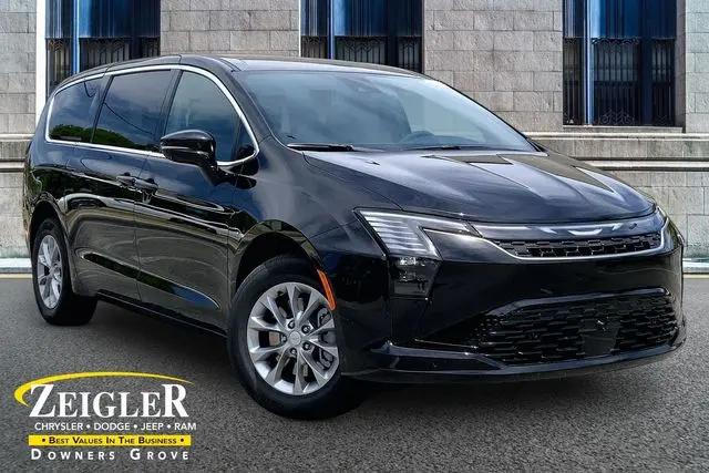 2027 Chrysler Pacifica Select AWD for sale in Downers Grove, IL