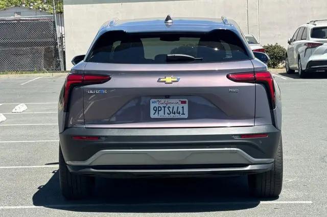 2024 Chevrolet V Blazer eAWD 2LT
