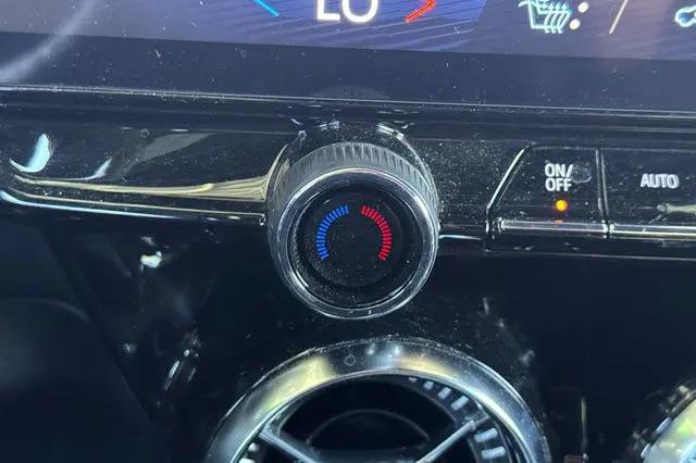 2024 Chevrolet V Blazer eAWD 2LT
