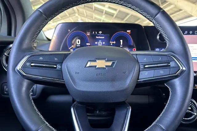 2024 Chevrolet V Blazer eAWD 2LT