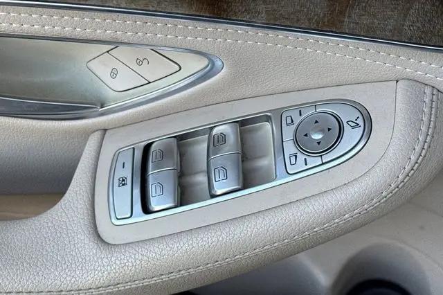 2015 Mercedes-Benz C-CLASS C 300 4MATIC
