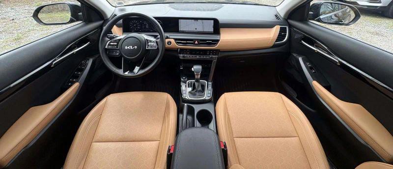 2025 Kia Seltos EX