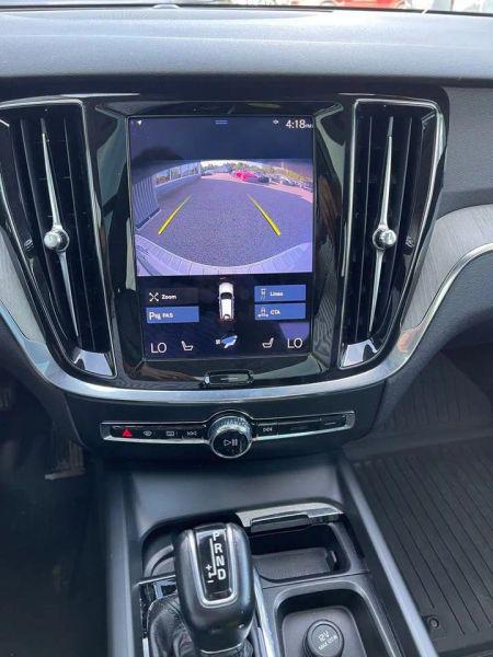 2021 Volvo V60 Cross Country T5