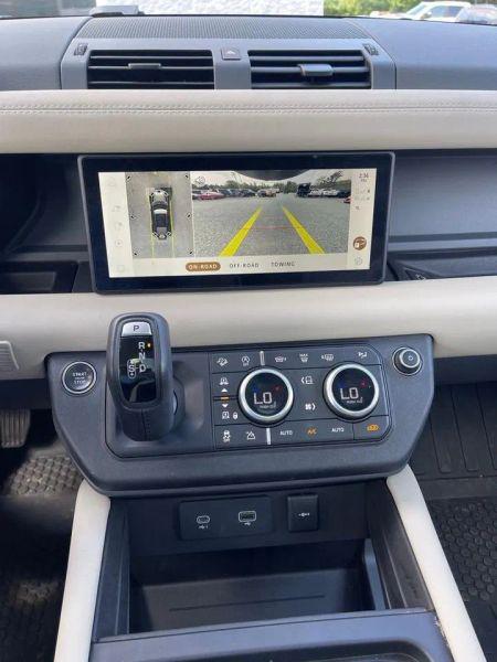 2024 Land Rover Defender 110 P400 X-Dynamic SE