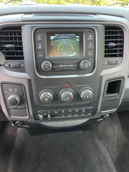 2017 Ram 3500 Tradesman Crew Cab 4x4 8' Box