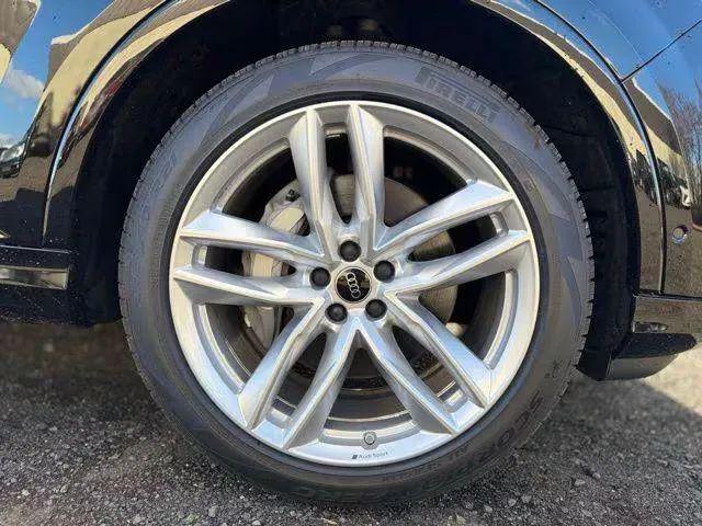 2025 Audi Q7 Prestige 55 TFSI quattro Tiptronic