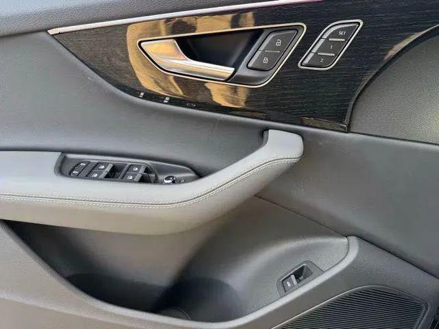 2025 Audi Q7 Prestige 55 TFSI quattro Tiptronic