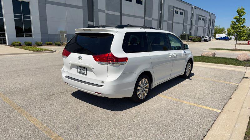 2014 Toyota Sienna Limited 7 Passenger