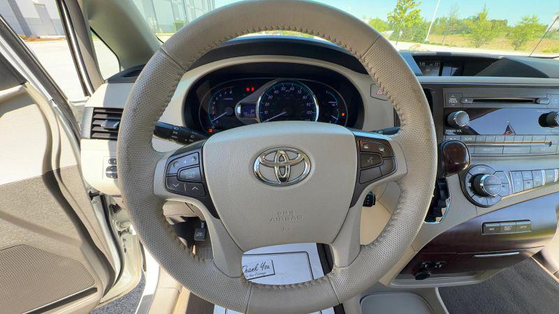 2014 Toyota Sienna Limited 7 Passenger