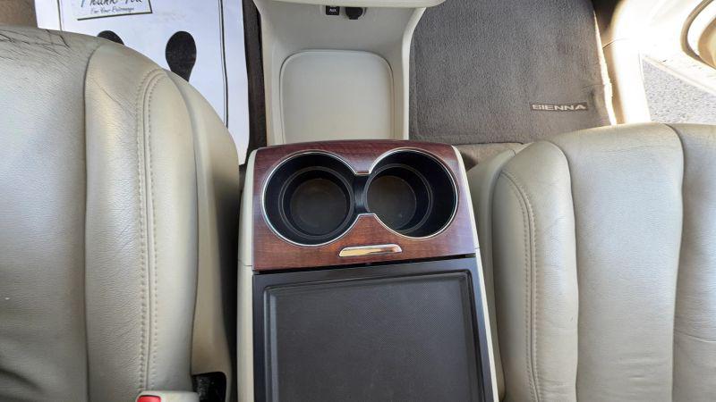 2014 Toyota Sienna Limited 7 Passenger