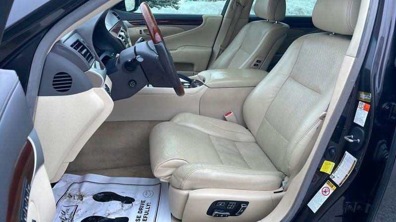 2016 Lexus LS 460 460
