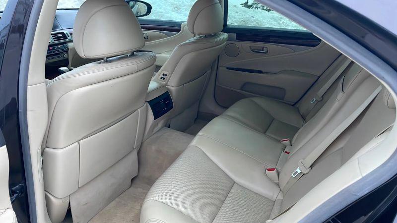2016 Lexus LS 460 460