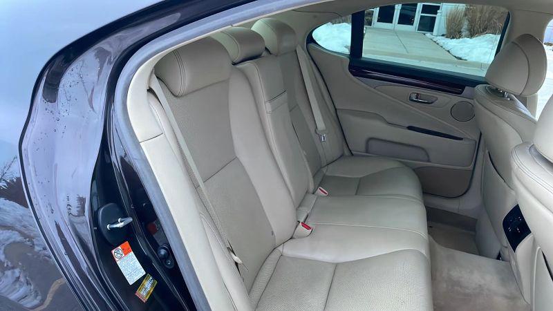 2016 Lexus LS 460 460