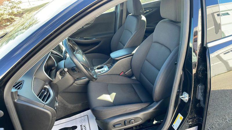 2024 Chevrolet Malibu FWD RS
