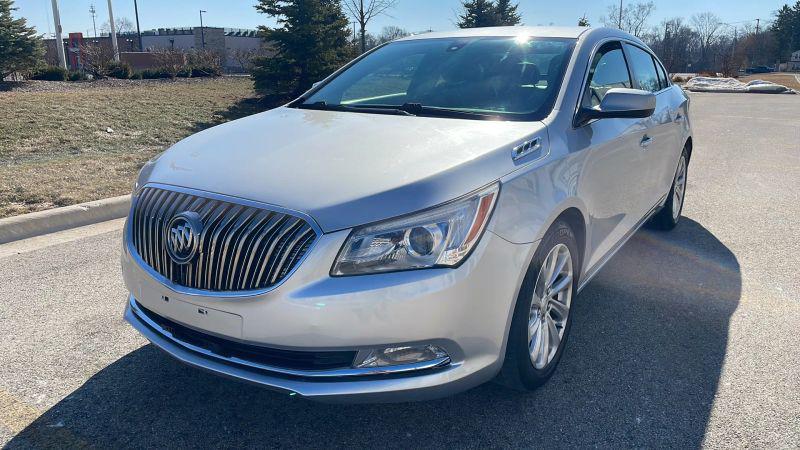2016 Buick LaCrosse Base