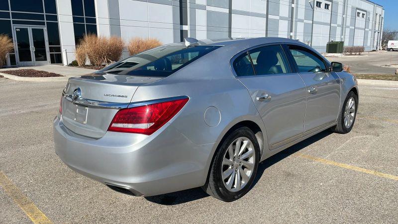 2016 Buick LaCrosse Base