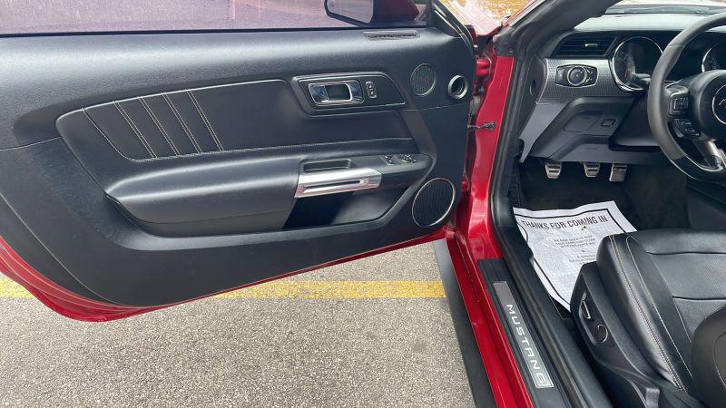 2017 Ford Mustang GT Premium