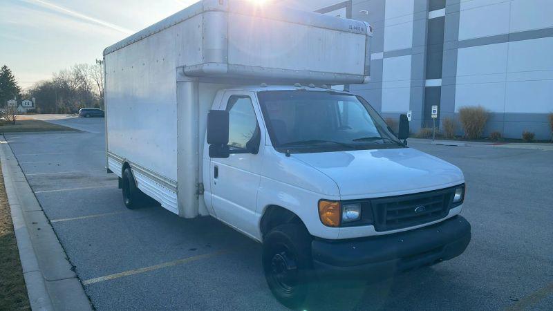 2007 Ford E-450 Cutaway Base