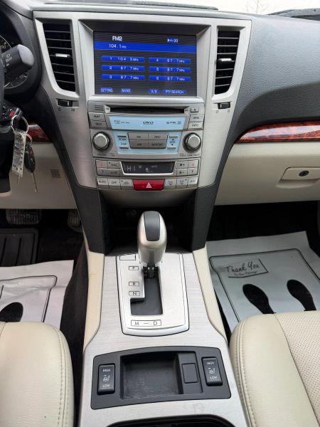 2010 Subaru Outback 2.5i Limited