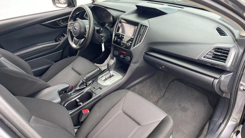 2019 Subaru Impreza 2.0i