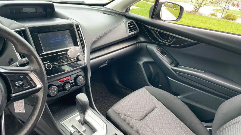 2019 Subaru Impreza 2.0i