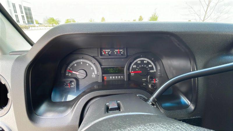 2013 Ford E-350 Super Duty Commercial
