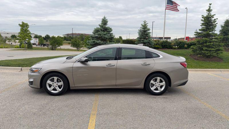 2022 Chevrolet Malibu FWD LT