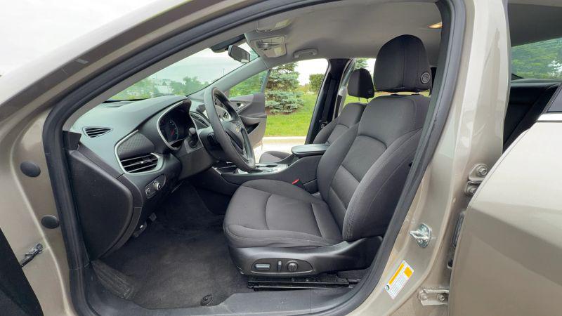 2022 Chevrolet Malibu FWD LT